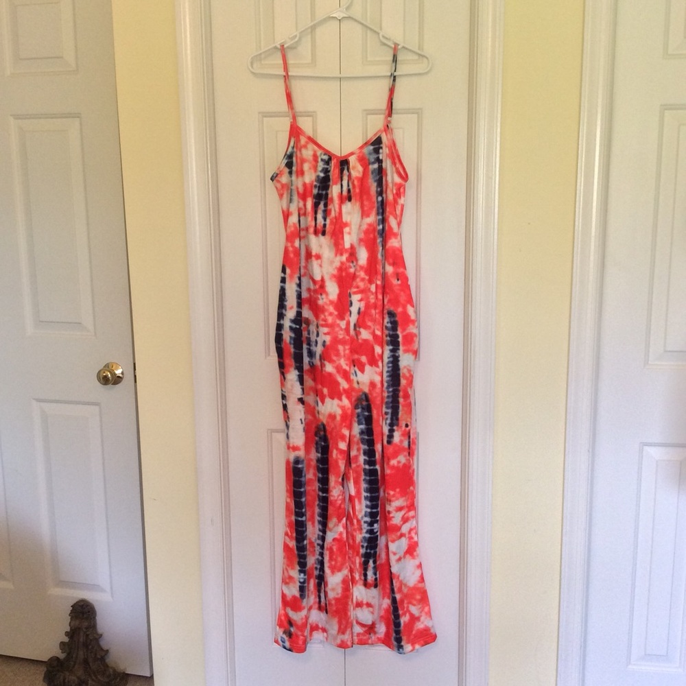 “Romantichut” Fun jumper with side slit pockets.